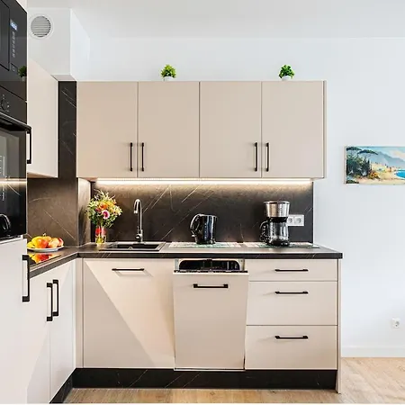 Apartment Dla Rodzin - Z Ogrodem - Blisko Morza - By Rentmonkey Dziwnow